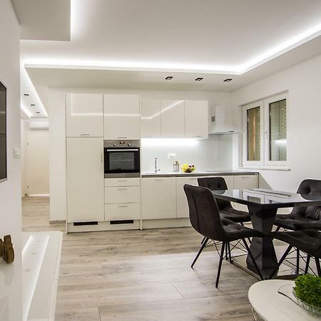 Solin Apartments Praetorium Екстер'єр фото