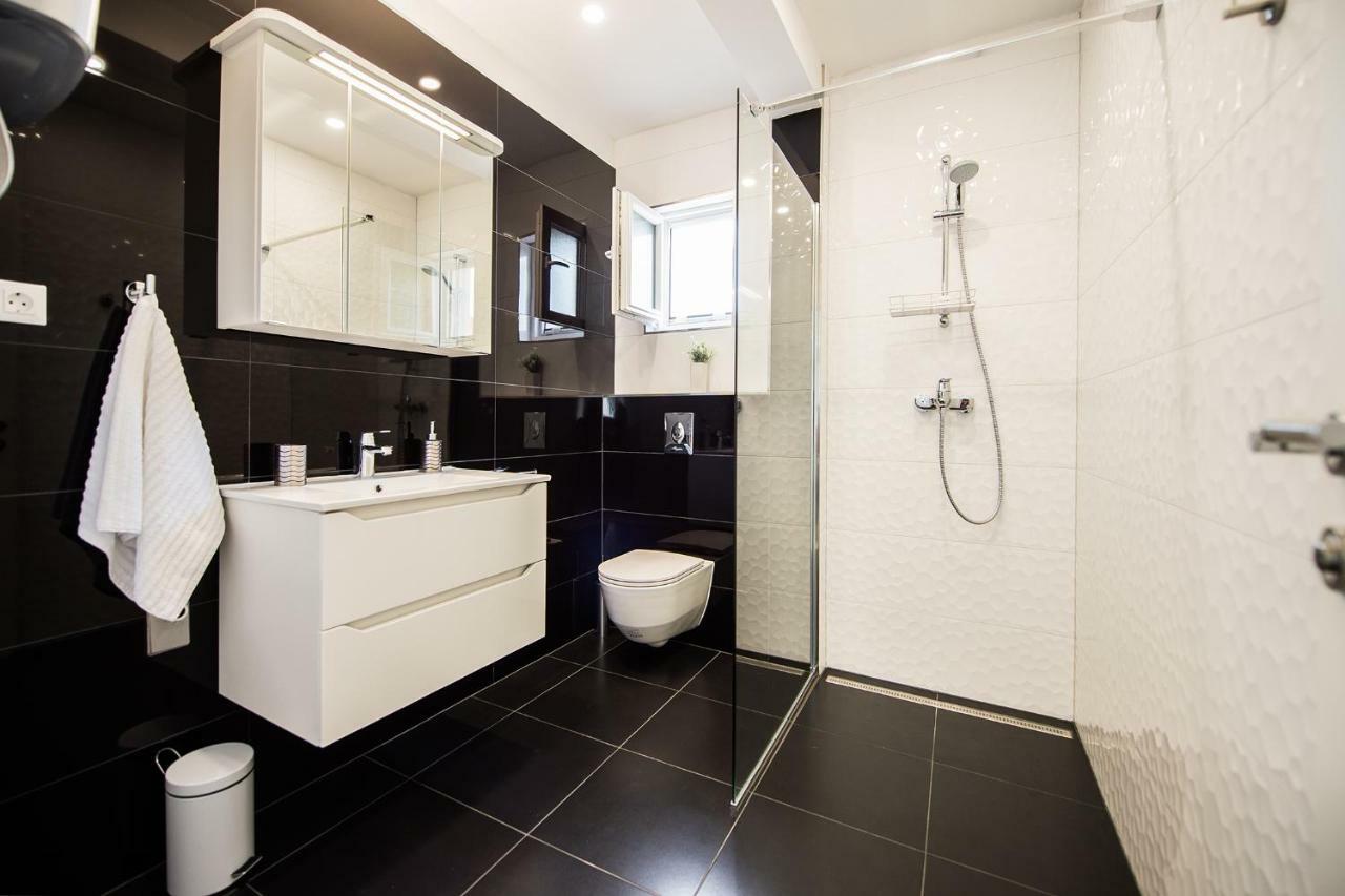 Solin Apartments Praetorium Екстер'єр фото