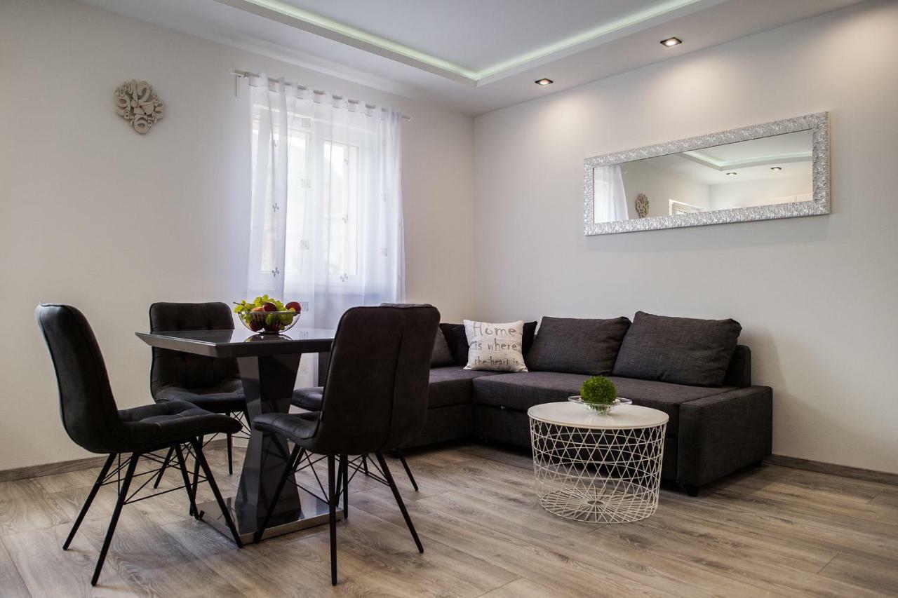 Solin Apartments Praetorium Екстер'єр фото