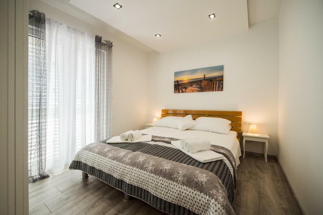 Solin Apartments Praetorium Екстер'єр фото