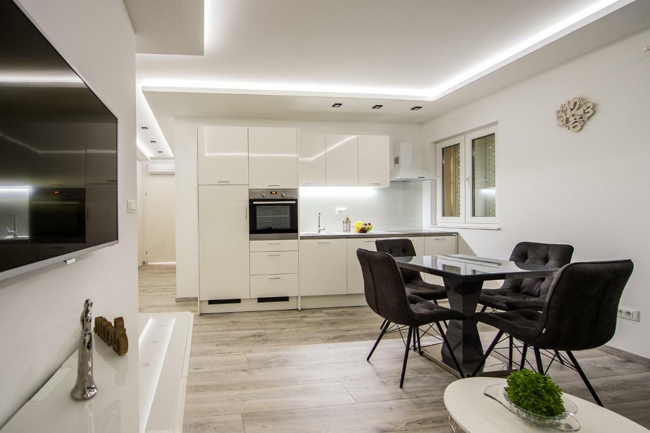 Solin Apartments Praetorium Екстер'єр фото